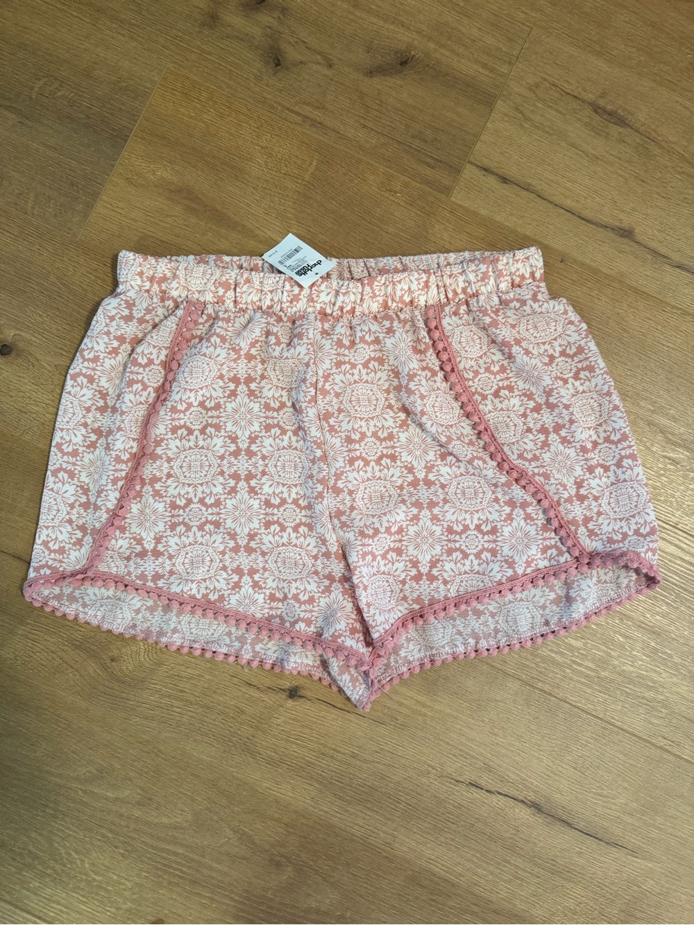 Charlotte Russe Pink Floral Lace-Edge Shorts